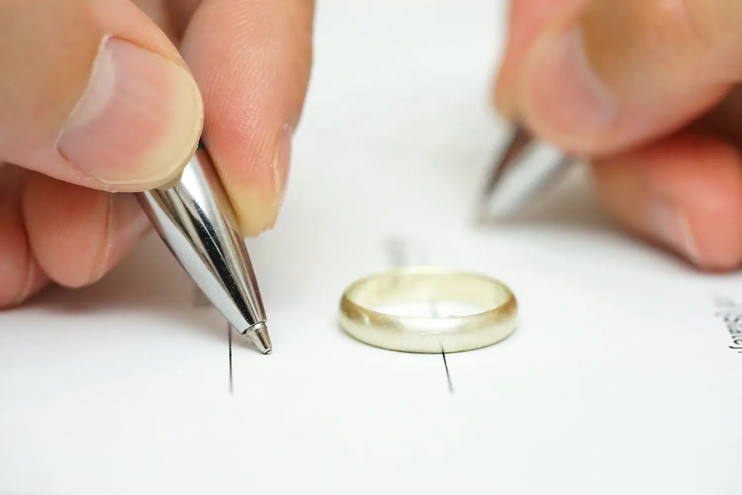 Strengthening Your Position in Divorce Negotiations with Professional Mediation Ashton-under-Lyne